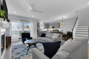 Luxury Beach House in Seaside! Now Available!
